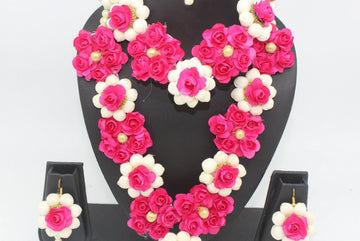 Add a Blooming Touch to Your Special Occasions with Flower Jewlery!
