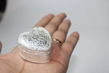 White German silver Metal small box, gift box for pooja, German silver dabbi, Diwali return gift, Diwali decorations, return gift for Pooja